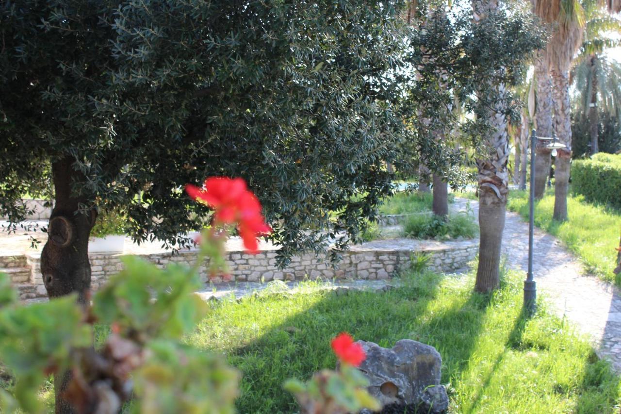 Ponte Calatrasi Agriturismo Roccamena Exteriör bild